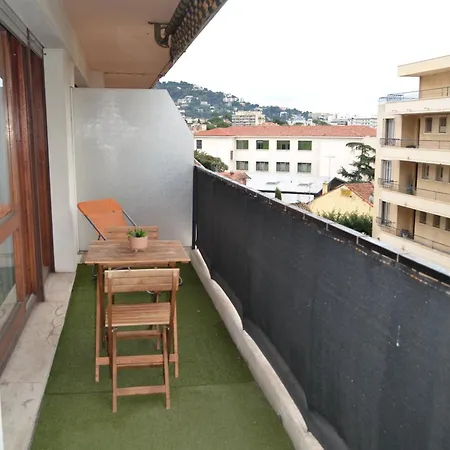 アパート La Baronne *